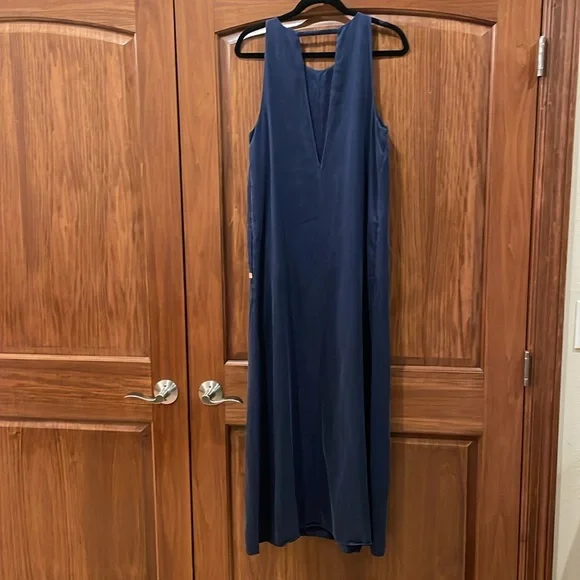 Lunya Washable Silk Racer Maxi Dress Navy Blue Deep V-Back Slit Minimalist L/XL - Picture 11 of 15